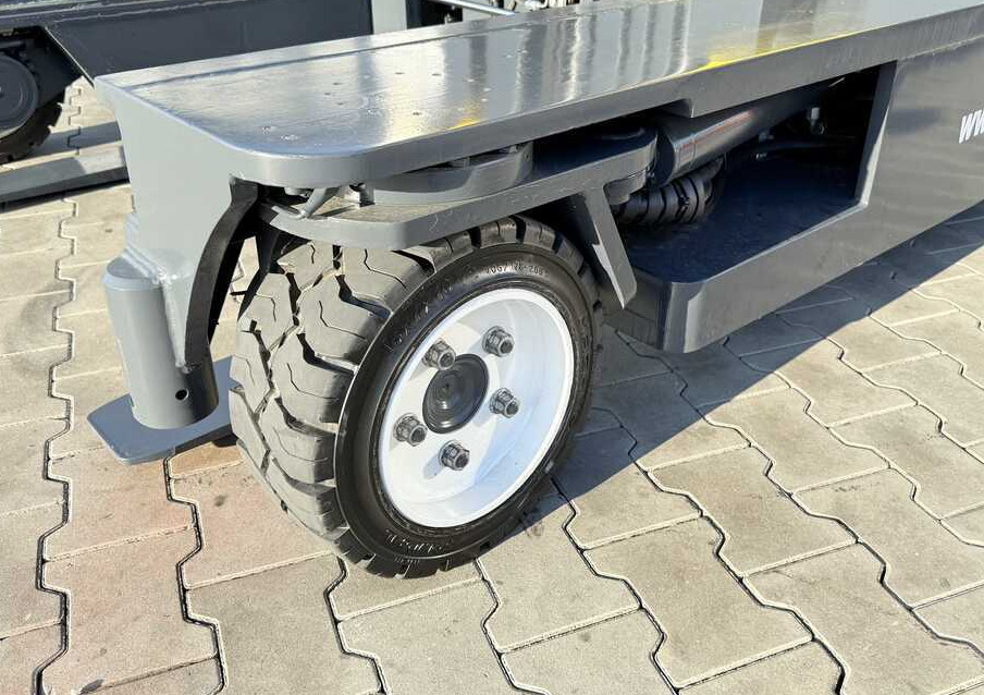 Combilift C3000 / GAS / TRIPLEX - 7600MM / FREE-LIFT / POSITIONER / A comprehensive range of four-way and side-loading forklifts. - 4-κίνητα ανυψωτικό στενών δρόμων: φωτογραφία 3 Combilift C3000 / GAS / TRIPLEX - 7600MM / FREE-LIFT / POSITIONER / A comprehensive range of four-way and side-loading forklifts. - 4-κίνητα ανυψωτικό στενών δρόμων: φωτογραφία 3