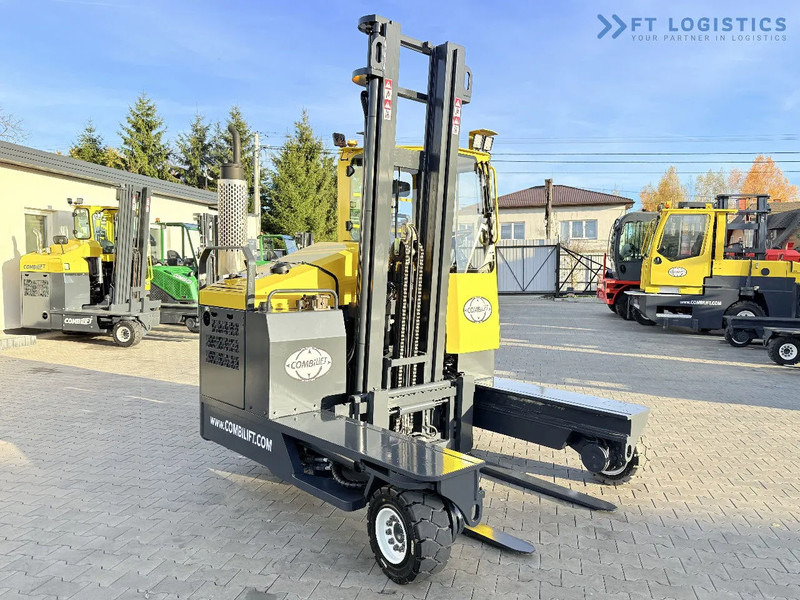 Combilift C4000 – LPG – DUPLEX 4600mm – FREE LIFT – SIDE SHIFT – EXCELLENT CONDITION Wide selection of four-way and side-loading forklifts - 4-κίνητα ανυψωτικό στενών δρόμων: φωτογραφία 4 Combilift C4000 – LPG – DUPLEX 4600mm – FREE LIFT – SIDE SHIFT – EXCELLENT CONDITION Wide selection of four-way and side-loading forklifts - 4-κίνητα ανυψωτικό στενών δρόμων: φωτογραφία 4