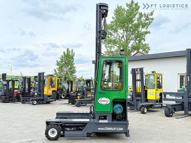 Combilift C4000 / TRIPLEX / 9300MM / FREE LIFT / POSITIONER / GAS / CABIN C4000 / TRIPLEX / 9300MM / FREE LIFT / POSITIONER / GAS / CABIN - 4-κίνητα ανυψωτικό στενών δρόμων: φωτογραφία 3 Combilift C4000 / TRIPLEX / 9300MM / FREE LIFT / POSITIONER / GAS / CABIN C4000 / TRIPLEX / 9300MM / FREE LIFT / POSITIONER / GAS / CABIN - 4-κίνητα ανυψωτικό στενών δρόμων: φωτογραφία 3