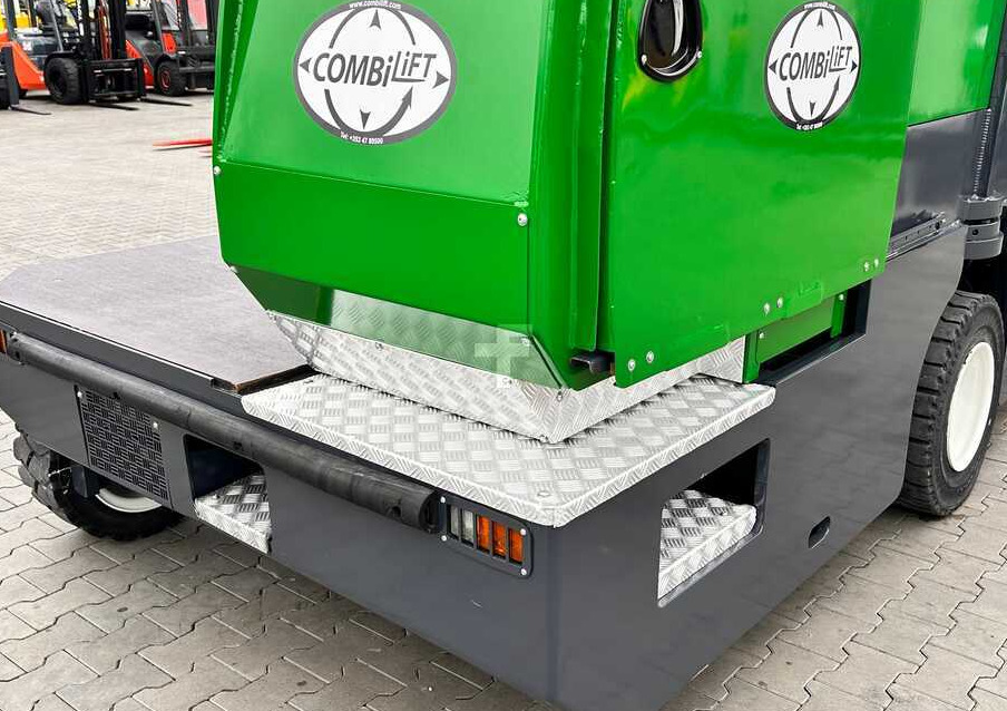 Combilift C5000SL / DIESEL / 4500MM / DUPLEX / CABIN / PLATFORMS / LIKE NEW - 4-κίνητα ανυψωτικό στενών δρόμων: φωτογραφία 3 Combilift C5000SL / DIESEL / 4500MM / DUPLEX / CABIN / PLATFORMS / LIKE NEW - 4-κίνητα ανυψωτικό στενών δρόμων: φωτογραφία 3