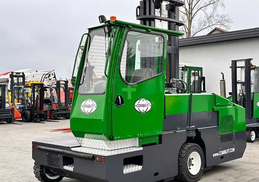 Combilift C5000SL / DIESEL / 4500MM / DUPLEX / CABIN / PLATFORMS / LIKE NEW - 4-κίνητα ανυψωτικό στενών δρόμων: φωτογραφία 2 Combilift C5000SL / DIESEL / 4500MM / DUPLEX / CABIN / PLATFORMS / LIKE NEW - 4-κίνητα ανυψωτικό στενών δρόμων: φωτογραφία 2