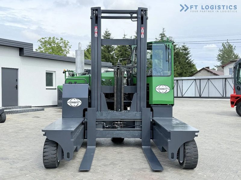 Combilift C8000 / GAS / DUPLEX – 4700MM / FORK POSITIONER / FREE LIFT / FULL HEATED CABIN / ONLY 5141 HOURS / CONDITION – LIKE NEW! C8000 - 4-κίνητα ανυψωτικό στενών δρόμων: φωτογραφία 5 Combilift C8000 / GAS / DUPLEX – 4700MM / FORK POSITIONER / FREE LIFT / FULL HEATED CABIN / ONLY 5141 HOURS / CONDITION – LIKE NEW! C8000 - 4-κίνητα ανυψωτικό στενών δρόμων: φωτογραφία 5