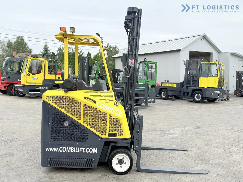 Combilift CB2500 / DUPLEX / 4100MM / DIESEL / FREE LIFT / FORK POSITIONER / SIDE SHIFT / LIKE NEW / Wide range of four-way and side loader - 4-κίνητα ανυψωτικό στενών δρόμων: φωτογραφία 5 Combilift CB2500 / DUPLEX / 4100MM / DIESEL / FREE LIFT / FORK POSITIONER / SIDE SHIFT / LIKE NEW / Wide range of four-way and side loader - 4-κίνητα ανυψωτικό στενών δρόμων: φωτογραφία 5