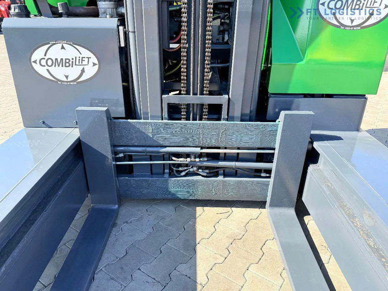 Combilift COMBILIFT C3000 – DUPLEX 4100mm – Year 2013 – 4041 hours – DIESEL – FREE LIFT – FORK POSITIONER – SIDE SHIFT – 1150mm FORKS – CO - 4-κίνητα ανυψωτικό στενών δρόμων: φωτογραφία 4 Combilift COMBILIFT C3000 – DUPLEX 4100mm – Year 2013 – 4041 hours – DIESEL – FREE LIFT – FORK POSITIONER – SIDE SHIFT – 1150mm FORKS – CO - 4-κίνητα ανυψωτικό στενών δρόμων: φωτογραφία 4