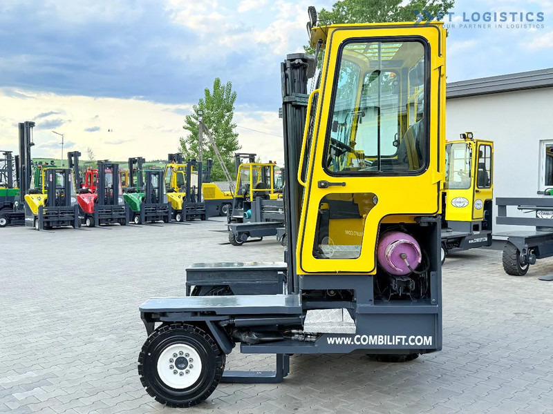 Combilift COMBILIFT C3000XL LARGE CABIN – DUPLEX 3200mm – Year 2015 – LPG – FREE LIFT – SIDESHIFT – CONDITION 5/5 COMBILIFT C3000XL LARGE - 4-κίνητα ανυψωτικό στενών δρόμων: φωτογραφία 2 Combilift COMBILIFT C3000XL LARGE CABIN – DUPLEX 3200mm – Year 2015 – LPG – FREE LIFT – SIDESHIFT – CONDITION 5/5 COMBILIFT C3000XL LARGE - 4-κίνητα ανυψωτικό στενών δρόμων: φωτογραφία 2