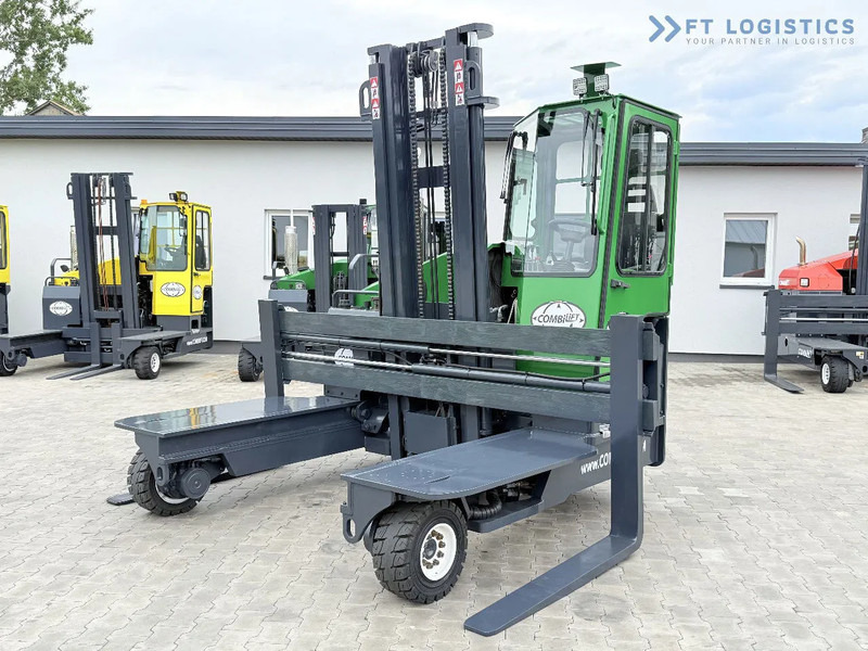 Combilift Combilift C4500 / DIESEL / DUPLEX 4000MM / WIDE FORK POSITIONER / HEATING / FULL CABIN / PERFECT CONDITION / Wide range of four- - 4-κίνητα ανυψωτικό στενών δρόμων: φωτογραφία 1 Combilift Combilift C4500 / DIESEL / DUPLEX 4000MM / WIDE FORK POSITIONER / HEATING / FULL CABIN / PERFECT CONDITION / Wide range of four- - 4-κίνητα ανυψωτικό στενών δρόμων: φωτογραφία 1