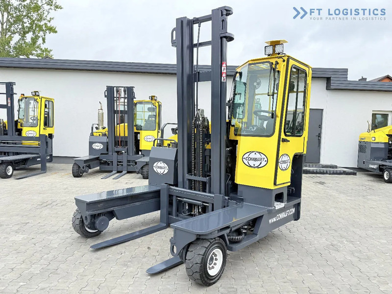 Combilift Combilift FOUR-WAY / MULTI-DIRECTIONAL FORKLIFT C4000 / GAS / DUPLEX 4600MM / ONLY 5614 OPERATING HOURS / FORK POSITIONER / FULL - 4-κίνητα ανυψωτικό στενών δρόμων: φωτογραφία 3 Combilift Combilift FOUR-WAY / MULTI-DIRECTIONAL FORKLIFT C4000 / GAS / DUPLEX 4600MM / ONLY 5614 OPERATING HOURS / FORK POSITIONER / FULL - 4-κίνητα ανυψωτικό στενών δρόμων: φωτογραφία 3