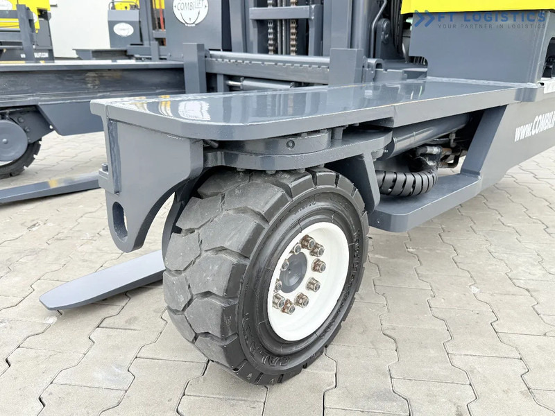 Combilift Combilift FOUR-WAY / MULTI-DIRECTIONAL FORKLIFT C4000 / GAS / DUPLEX 4600MM / ONLY 5614 OPERATING HOURS / FORK POSITIONER / FULL - 4-κίνητα ανυψωτικό στενών δρόμων: φωτογραφία 4 Combilift Combilift FOUR-WAY / MULTI-DIRECTIONAL FORKLIFT C4000 / GAS / DUPLEX 4600MM / ONLY 5614 OPERATING HOURS / FORK POSITIONER / FULL - 4-κίνητα ανυψωτικό στενών δρόμων: φωτογραφία 4