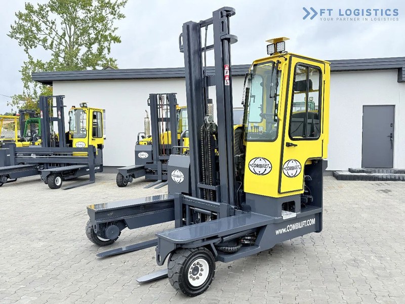 Combilift Combilift FOUR-WAY / MULTI-DIRECTIONAL FORKLIFT C4000 / GAS / DUPLEX 4600MM / ONLY 5614 OPERATING HOURS / FORK POSITIONER / FULL - 4-κίνητα ανυψωτικό στενών δρόμων: φωτογραφία 1 Combilift Combilift FOUR-WAY / MULTI-DIRECTIONAL FORKLIFT C4000 / GAS / DUPLEX 4600MM / ONLY 5614 OPERATING HOURS / FORK POSITIONER / FULL - 4-κίνητα ανυψωτικό στενών δρόμων: φωτογραφία 1