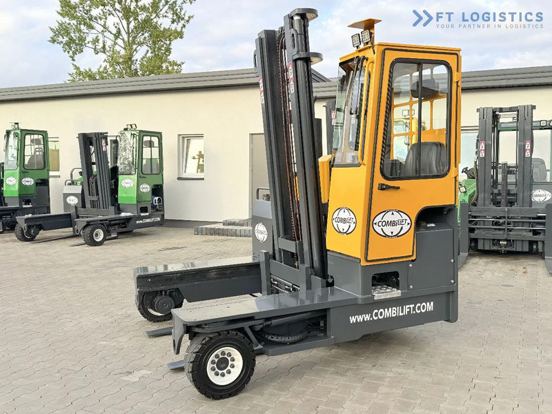 Combilift Combilift FOUR-WAY – MULTI-DIRECTIONAL FORKLIFT / COMBILIFT C4000 / DIESEL / DUPLEX 4100MM / FORK POSITIONER / FULL HEATED CABIN - 4-κίνητα ανυψωτικό στενών δρόμων: φωτογραφία 2 Combilift Combilift FOUR-WAY – MULTI-DIRECTIONAL FORKLIFT / COMBILIFT C4000 / DIESEL / DUPLEX 4100MM / FORK POSITIONER / FULL HEATED CABIN - 4-κίνητα ανυψωτικό στενών δρόμων: φωτογραφία 2
