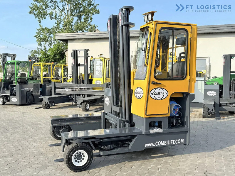 Combilift Combilift FOUR-WAY MULTIDIRECTIONAL FORKLIFT C4000 / GAS / DUPLEX 4500MM / ONLY 6604 HOURS / SIDE SHIFT / FULL CABIN / PERFECT C - 4-κίνητα ανυψωτικό στενών δρόμων: φωτογραφία 3 Combilift Combilift FOUR-WAY MULTIDIRECTIONAL FORKLIFT C4000 / GAS / DUPLEX 4500MM / ONLY 6604 HOURS / SIDE SHIFT / FULL CABIN / PERFECT C - 4-κίνητα ανυψωτικό στενών δρόμων: φωτογραφία 3