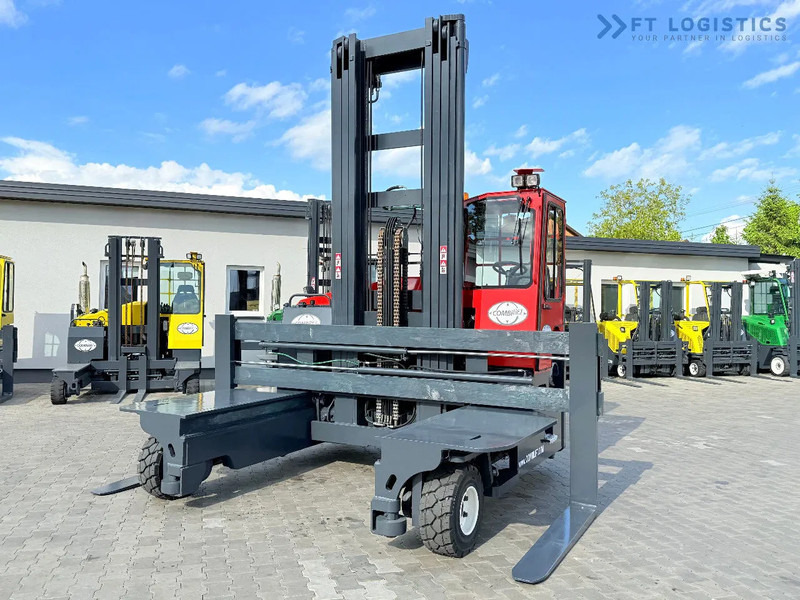 Combilift Combilift Wózki 4-kierunkowe C8000 / GAS / TRIPLEX 8300 / WIDE FORK POSITIRONER / FREE-LIFT / A comprehensive range of four-way - 4-κίνητα ανυψωτικό στενών δρόμων: φωτογραφία 3 Combilift Combilift Wózki 4-kierunkowe C8000 / GAS / TRIPLEX 8300 / WIDE FORK POSITIRONER / FREE-LIFT / A comprehensive range of four-way - 4-κίνητα ανυψωτικό στενών δρόμων: φωτογραφία 3