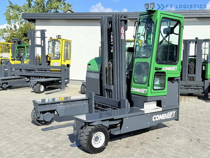 Combilift FOUR-WAY / MULTI-DIRECTIONAL FORKLIFT C4500 / DIESEL / TRIPLEX 4900MM / ONLY 4160 WORKING HOURS / FORK POSITIONER / FULL CABIN W - 4-κίνητα ανυψωτικό στενών δρόμων: φωτογραφία 1 Combilift FOUR-WAY / MULTI-DIRECTIONAL FORKLIFT C4500 / DIESEL / TRIPLEX 4900MM / ONLY 4160 WORKING HOURS / FORK POSITIONER / FULL CABIN W - 4-κίνητα ανυψωτικό στενών δρόμων: φωτογραφία 1
