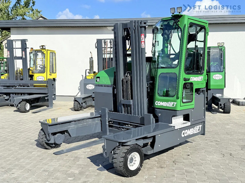 Combilift FOUR-WAY / MULTI-DIRECTIONAL FORKLIFT C4500 / DIESEL / TRIPLEX 4900MM / ONLY 4160 WORKING HOURS / FORK POSITIONER / FULL CABIN W - 4-κίνητα ανυψωτικό στενών δρόμων: φωτογραφία 2 Combilift FOUR-WAY / MULTI-DIRECTIONAL FORKLIFT C4500 / DIESEL / TRIPLEX 4900MM / ONLY 4160 WORKING HOURS / FORK POSITIONER / FULL CABIN W - 4-κίνητα ανυψωτικό στενών δρόμων: φωτογραφία 2