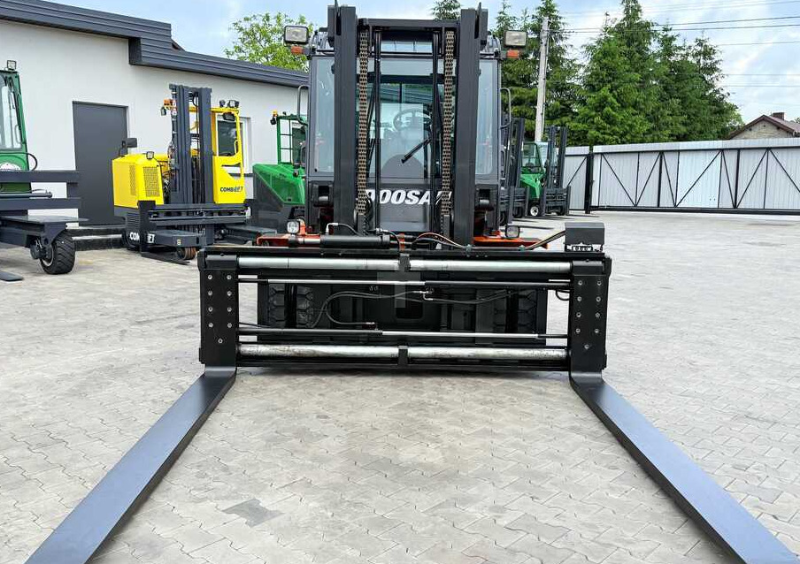 Doosan DOOSAN / DUPLEX 3000MM / SIDE SHIFT / FORK POSITIONER / 2500MM FORKS / 7000KG / CABIN / LIKE NEW - Πετρελαιοκίνητο περονοφόρο: φωτογραφία 2 Doosan DOOSAN / DUPLEX 3000MM / SIDE SHIFT / FORK POSITIONER / 2500MM FORKS / 7000KG / CABIN / LIKE NEW - Πετρελαιοκίνητο περονοφόρο: φωτογραφία 2