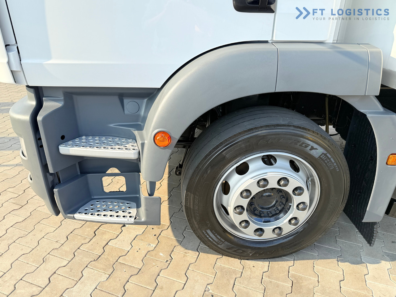 MAN TGM 18.290 / THERMOKING T-1200R / BI-TEMPERATURE / 19 PALLETS / 90% TYRES / EXCELLENT CONDITION / DHOLLANDIA TAIL LIFT / SIDE DOOR / PAYLOAD 8,220 KG - Φορτηγό ψυγείο: φωτογραφία 5 MAN TGM 18.290 / THERMOKING T-1200R / BI-TEMPERATURE / 19 PALLETS / 90% TYRES / EXCELLENT CONDITION / DHOLLANDIA TAIL LIFT / SIDE DOOR / PAYLOAD 8,220 KG - Φορτηγό ψυγείο: φωτογραφία 5