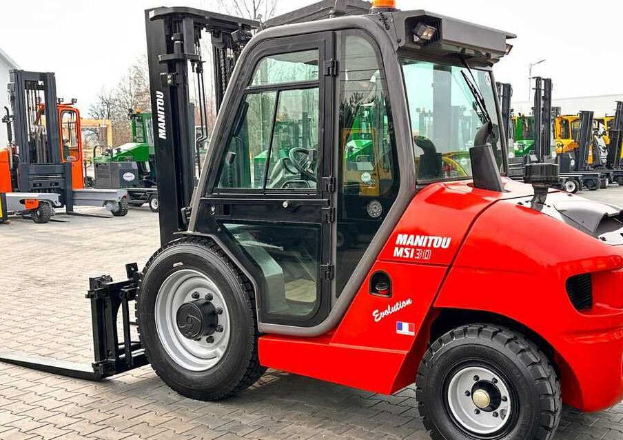 Manitou MSI30 / DIESEL / DUPLEX / 3400MM / CABIN / FORK POSITIONER / SIDE SHIFT / LIKE NEW - Φορτηγό ανωμάλου εδάφους: φωτογραφία 4 Manitou MSI30 / DIESEL / DUPLEX / 3400MM / CABIN / FORK POSITIONER / SIDE SHIFT / LIKE NEW - Φορτηγό ανωμάλου εδάφους: φωτογραφία 4