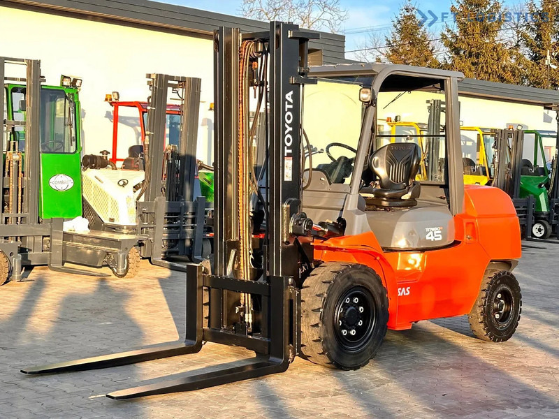 Toyota 42-4FD40 / DIESEL / 4500KG / DUPLEX / FORKS 1400MM / WELL-MAINTAINED 42-4FD40 / DIESEL / 4500KG / DUPLEX / FORKS 1400MM / WELL-M - Πετρελαιοκίνητο περονοφόρο: φωτογραφία 1 Toyota 42-4FD40 / DIESEL / 4500KG / DUPLEX / FORKS 1400MM / WELL-MAINTAINED 42-4FD40 / DIESEL / 4500KG / DUPLEX / FORKS 1400MM / WELL-M - Πετρελαιοκίνητο περονοφόρο: φωτογραφία 1