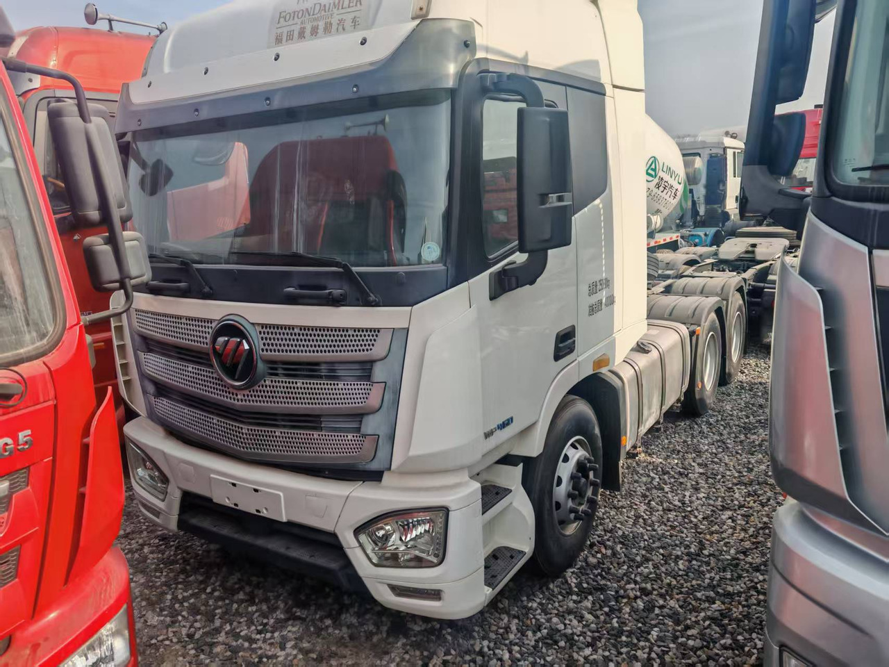 Auman 6×4 - Τράκτορας: φωτογραφία 2 Auman 6×4 - Τράκτορας: φωτογραφία 2