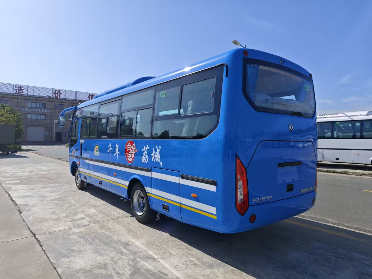 DONGFENG CNG 30 seats - Πούλμαν: φωτογραφία 1 DONGFENG CNG 30 seats - Πούλμαν: φωτογραφία 1