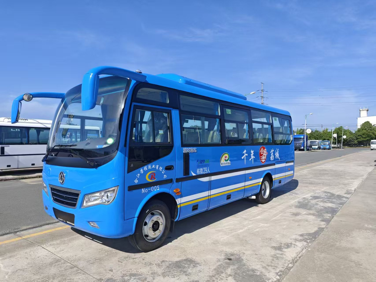 DONGFENG CNG 30 seats - Πούλμαν: φωτογραφία 2 DONGFENG CNG 30 seats - Πούλμαν: φωτογραφία 2
