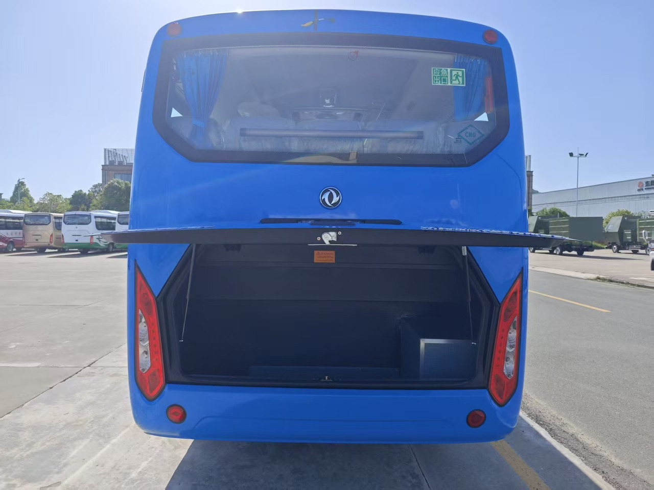 DONGFENG CNG 30 seats - Πούλμαν: φωτογραφία 4 DONGFENG CNG 30 seats - Πούλμαν: φωτογραφία 4