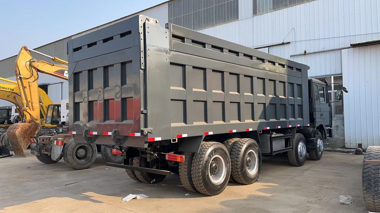 SHACMAN Shacman F3000 8*4 dump truck - Φορτηγό ανατρεπόμενο: φωτογραφία 2 SHACMAN Shacman F3000 8*4 dump truck - Φορτηγό ανατρεπόμενο: φωτογραφία 2