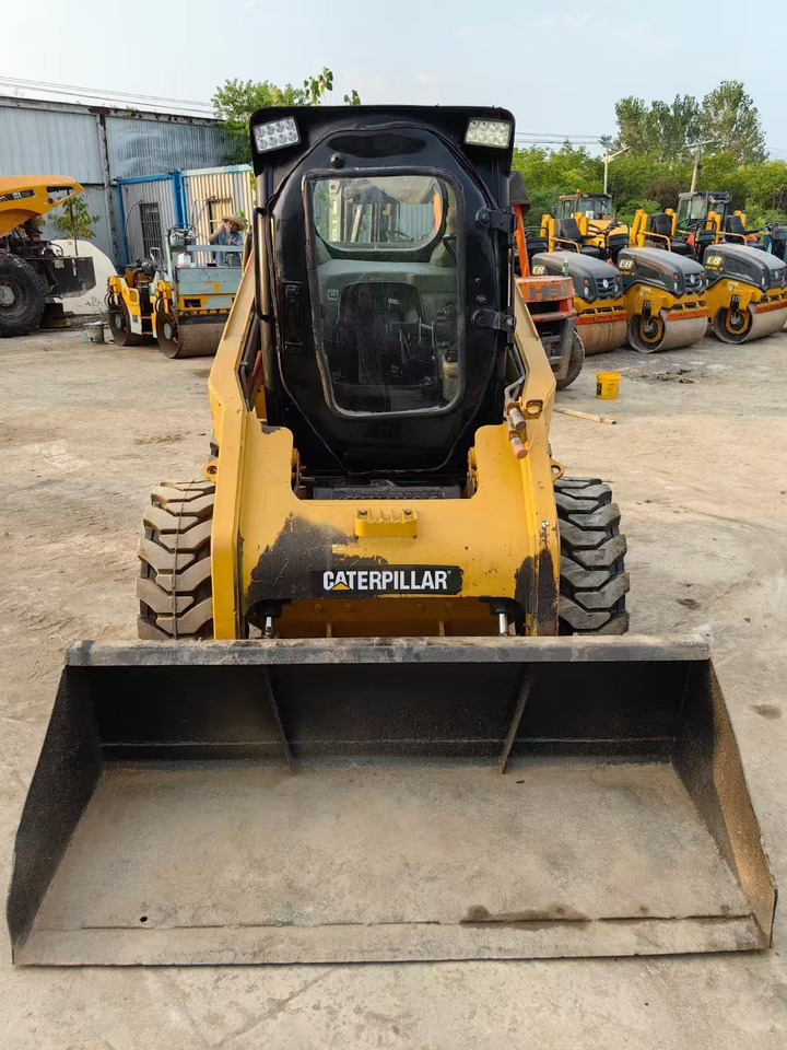 CATERPILLAR used skid-steer CAT246C high quality - Φορτωτής πλάγιας ολίσθησης: φωτογραφία 1 CATERPILLAR used skid-steer CAT246C high quality - Φορτωτής πλάγιας ολίσθησης: φωτογραφία 1
