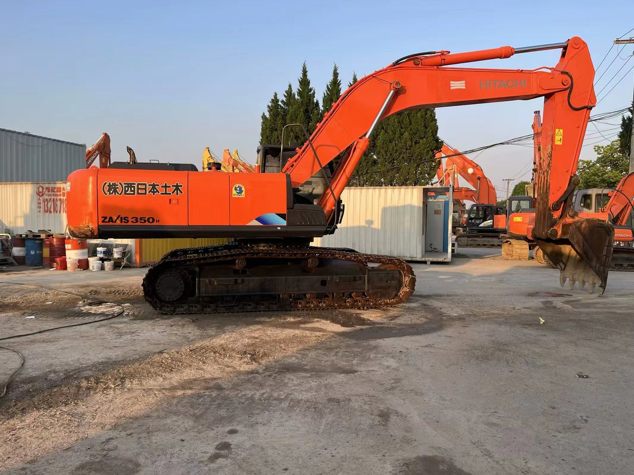 CRAWLER EXCAVATOR Original Japan Hitachi ZX350 Excavator Hitachi Excavator in Low Price for Hot Sale - Ερπυστριοφόρος εκσκαφέας: φωτογραφία 1 CRAWLER EXCAVATOR Original Japan Hitachi ZX350 Excavator Hitachi Excavator in Low Price for Hot Sale - Ερπυστριοφόρος εκσκαφέας: φωτογραφία 1