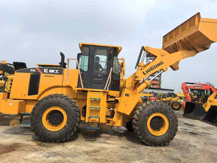China Famous Brand LiuGong Medium-sized Wheel Loader LiuGong 856N Loader for Earthmoving, Mining, Construction for Sale - Ελαστιχοφόρος φορτωτής: φωτογραφία 2 China Famous Brand LiuGong Medium-sized Wheel Loader LiuGong 856N Loader for Earthmoving, Mining, Construction for Sale - Ελαστιχοφόρος φορτωτής: φωτογραφία 2