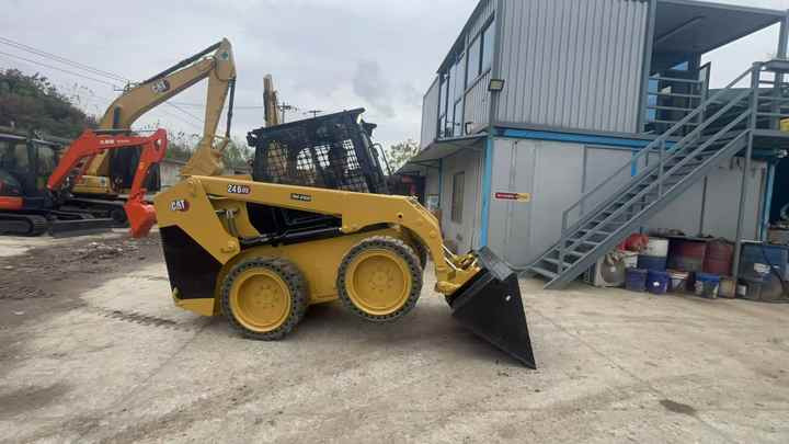 Φορτωτής πλάγιας ολίσθησης High Quality Used Cat 246D3 Excavator with Low Working Hours and Best Price  Used Cat 246D3 Machine with Cheap Price for Sale: φωτογραφία 6
