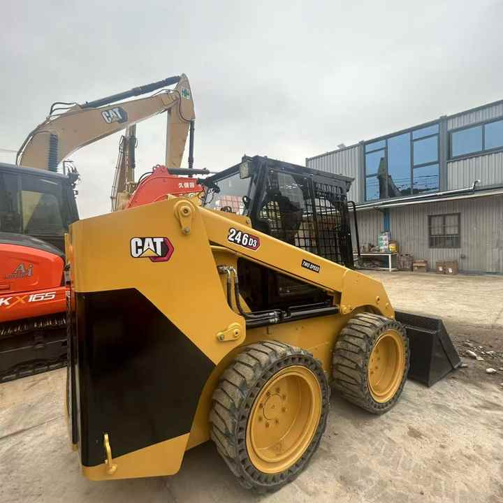 High Quality Used Cat 246D3 Excavator with Low Working Hoursand Best Price Used Cat 246D3 Machine with Cheap Price for Sale - Φορτωτής πλάγιας ολίσθησης: φωτογραφία 2 High Quality Used Cat 246D3 Excavator with Low Working Hoursand Best Price Used Cat 246D3 Machine with Cheap Price for Sale - Φορτωτής πλάγιας ολίσθησης: φωτογραφία 2