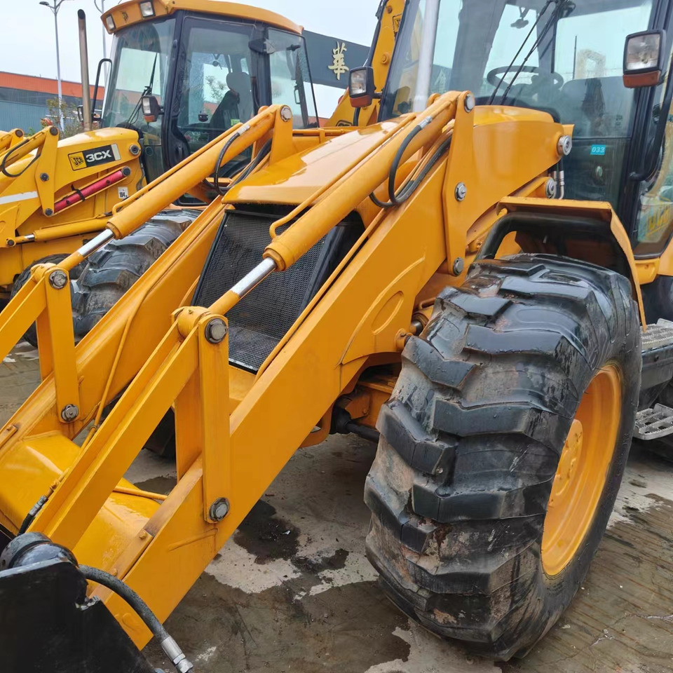 JCB used backhoe JCB4CX high quality - Φορτωτής εκσκαφέας: φωτογραφία 2 JCB used backhoe JCB4CX high quality - Φορτωτής εκσκαφέας: φωτογραφία 2