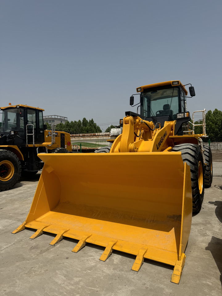 LIUGONG Used LIUGONG LOADER 856 Second-hand - Ελαστιχοφόρος φορτωτής: φωτογραφία 3 LIUGONG Used LIUGONG LOADER 856 Second-hand - Ελαστιχοφόρος φορτωτής: φωτογραφία 3