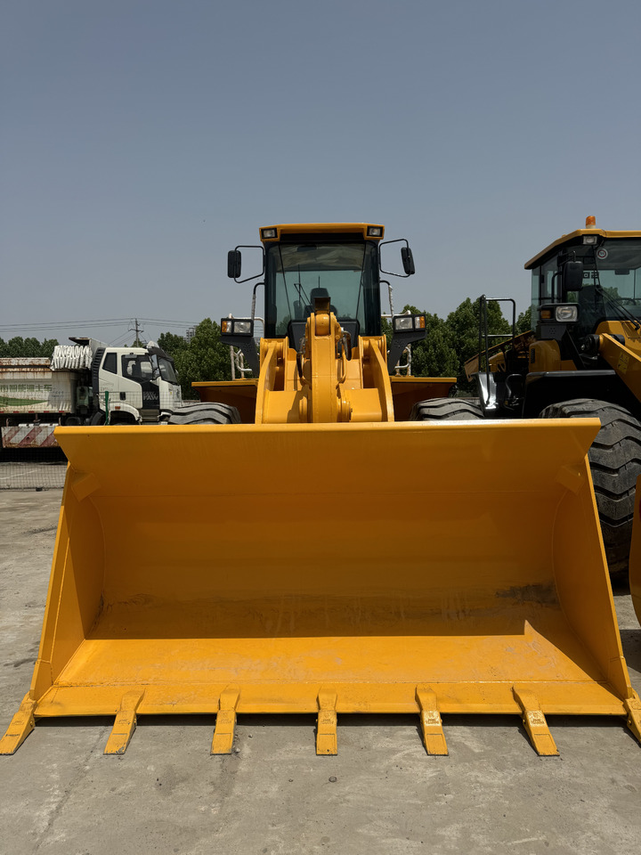 LIUGONG Used LIUGONG LOADER 856 Second-hand - Ελαστιχοφόρος φορτωτής: φωτογραφία 2 LIUGONG Used LIUGONG LOADER 856 Second-hand - Ελαστιχοφόρος φορτωτής: φωτογραφία 2