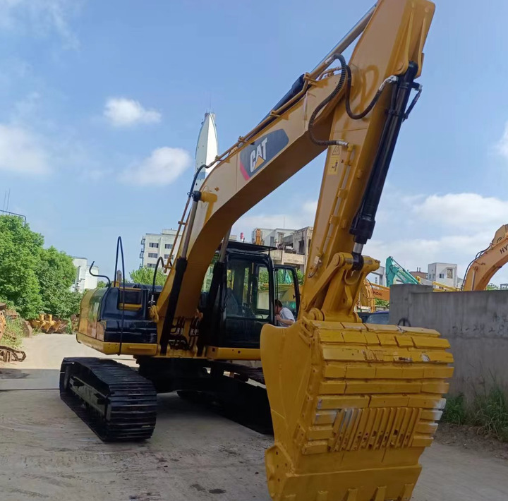 Original CAT 320D Used Excavators Machine CAT 320D 320B Crawler Excavator 20tons Construction Machinery Price - Εκσκαφέας: φωτογραφία 1 Original CAT 320D Used Excavators Machine CAT 320D 320B Crawler Excavator 20tons Construction Machinery Price - Εκσκαφέας: φωτογραφία 1