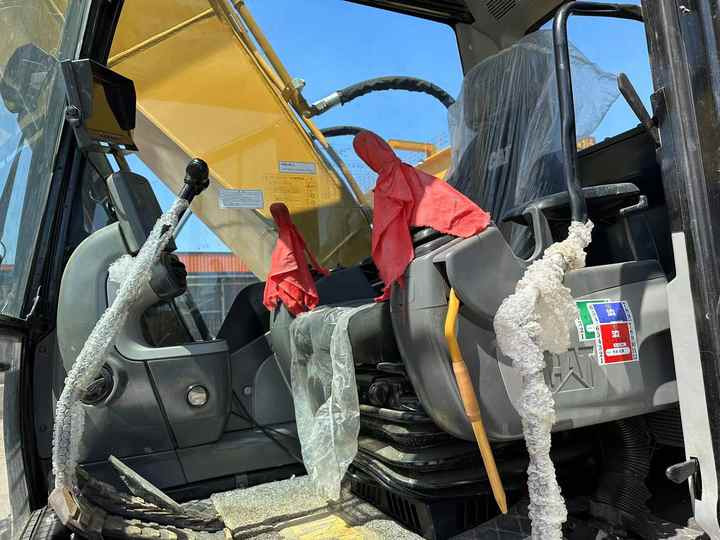 Used Cat 320 Excavator - Ερπυστριοφόρος εκσκαφέας: φωτογραφία 2 Used Cat 320 Excavator - Ερπυστριοφόρος εκσκαφέας: φωτογραφία 2