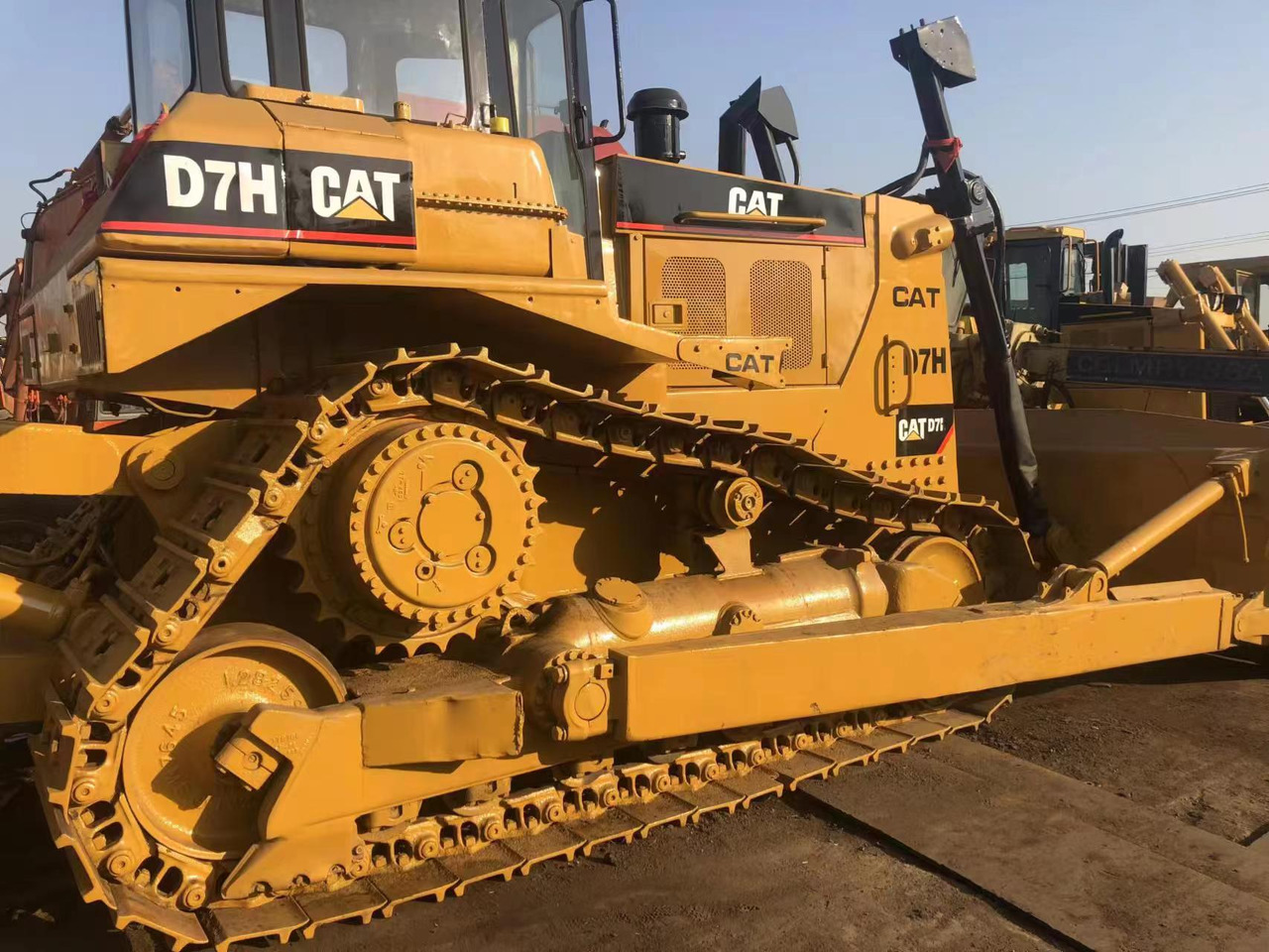 Used Caterpillar Cat D7H Dozer, Second Hand Cat D7H Bulldozer With Stong Blade - Μπουλντόζα: φωτογραφία 3 Used Caterpillar Cat D7H Dozer, Second Hand Cat D7H Bulldozer With Stong Blade - Μπουλντόζα: φωτογραφία 3