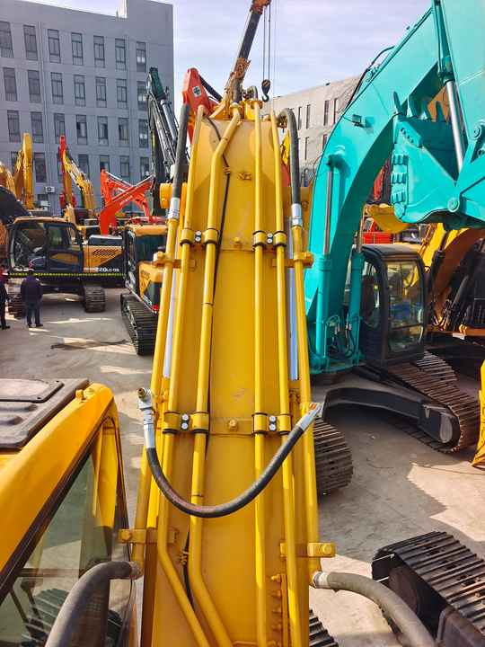 Used Good Quality Japan Original PC200-7 in Good Condition PC200-7 Komatsu - Ερπυστριοφόρος εκσκαφέας: φωτογραφία 3 Used Good Quality Japan Original PC200-7 in Good Condition PC200-7 Komatsu - Ερπυστριοφόρος εκσκαφέας: φωτογραφία 3