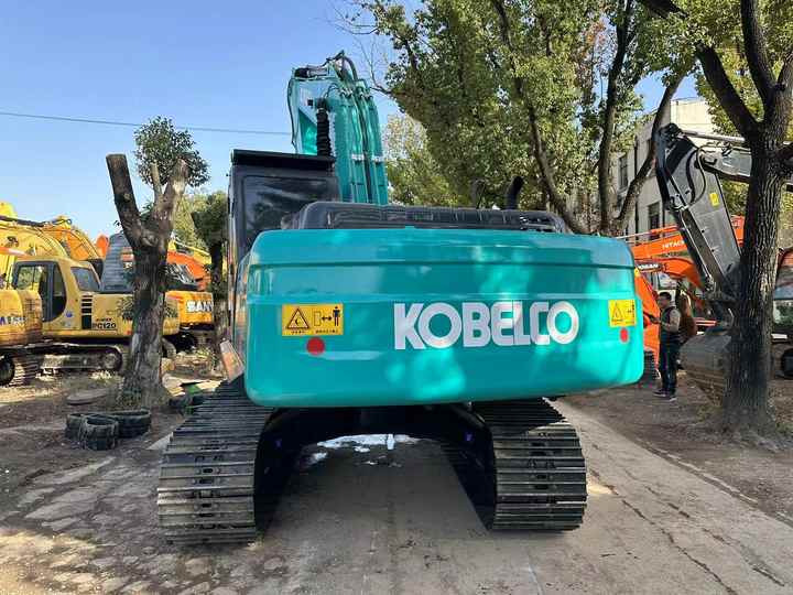 Used Japan Original Brand Kobelco Sk200-8 Excavator in High Quality for Sale High Working Efficiency - Εκσκαφέας: φωτογραφία 2 Used Japan Original Brand Kobelco Sk200-8 Excavator in High Quality for Sale High Working Efficiency - Εκσκαφέας: φωτογραφία 2