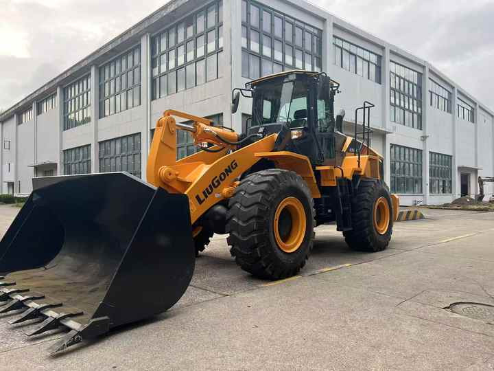 Used LIUGONG 856H wheel in Good Condition for sale 90%new uesd Loader liugong 856h Used Loader For Sale - Ελαστιχοφόρος φορτωτής: φωτογραφία 2 Used LIUGONG 856H wheel in Good Condition for sale 90%new uesd Loader liugong 856h Used Loader For Sale - Ελαστιχοφόρος φορτωτής: φωτογραφία 2
