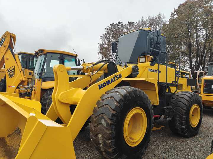 Used komatsu WA380-3 Wheel Loader Hot Sale Original Japan Brand Koamtsu Wheel Loader for Sale - Ελαστιχοφόρος φορτωτής: φωτογραφία 5 Used komatsu WA380-3 Wheel Loader Hot Sale Original Japan Brand Koamtsu Wheel Loader for Sale - Ελαστιχοφόρος φορτωτής: φωτογραφία 5