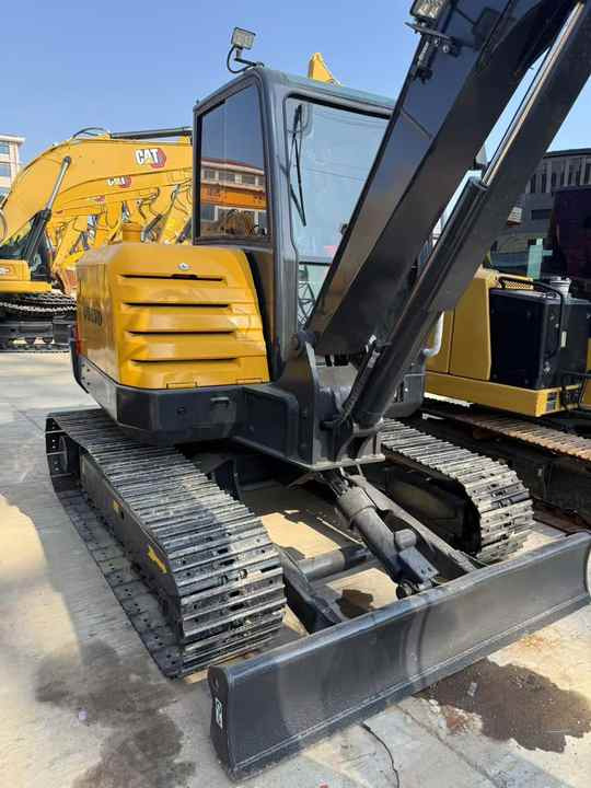 Used volvo Ec60 Mini 6tons Excavator in Stock for Sale - Ερπυστριοφόρος εκσκαφέας: φωτογραφία 2 Used volvo Ec60 Mini 6tons Excavator in Stock for Sale - Ερπυστριοφόρος εκσκαφέας: φωτογραφία 2