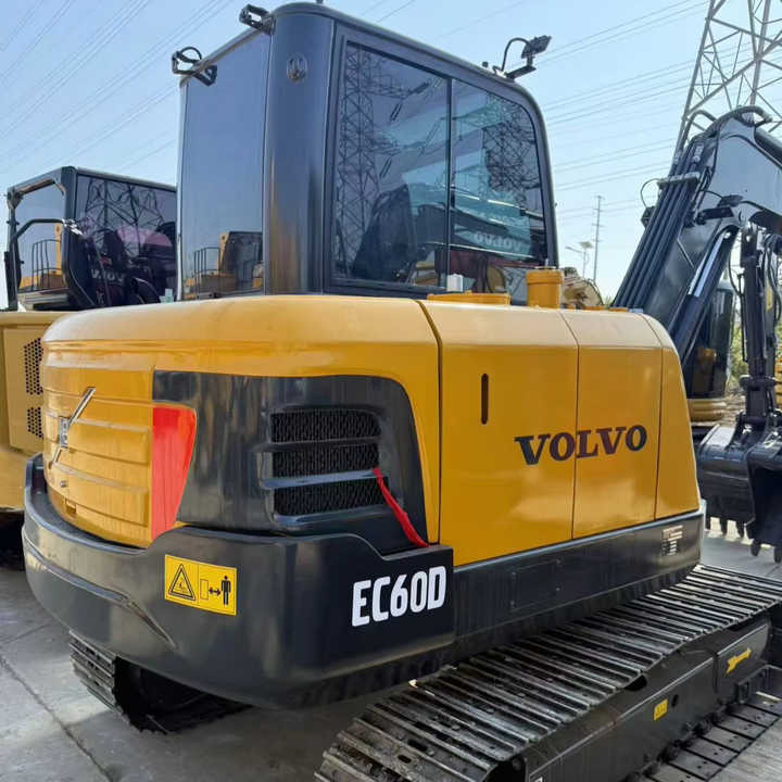 Used volvo Ec60 Mini 6tons Excavator in Stock for Sale - Ερπυστριοφόρος εκσκαφέας: φωτογραφία 1 Used volvo Ec60 Mini 6tons Excavator in Stock for Sale - Ερπυστριοφόρος εκσκαφέας: φωτογραφία 1