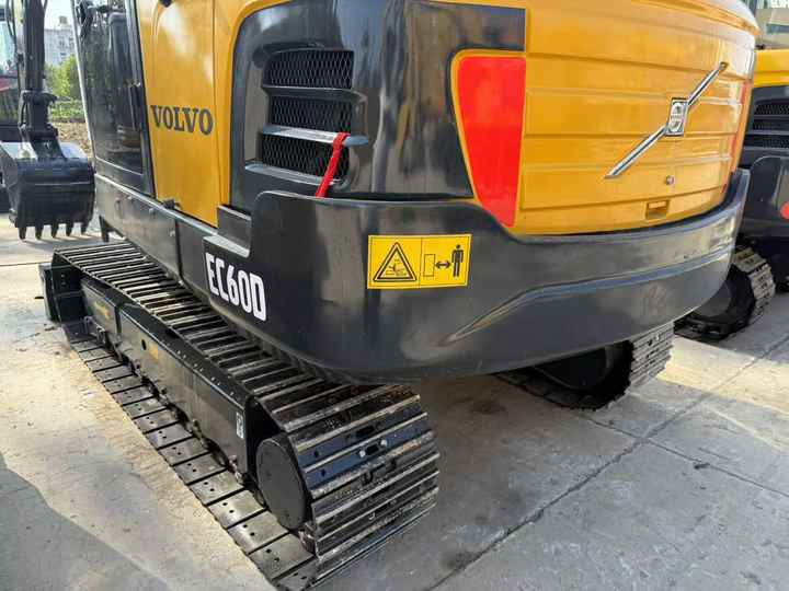Used volvo Ec60 Mini 6tons Excavator in Stock for Sale - Ερπυστριοφόρος εκσκαφέας: φωτογραφία 4 Used volvo Ec60 Mini 6tons Excavator in Stock for Sale - Ερπυστριοφόρος εκσκαφέας: φωτογραφία 4