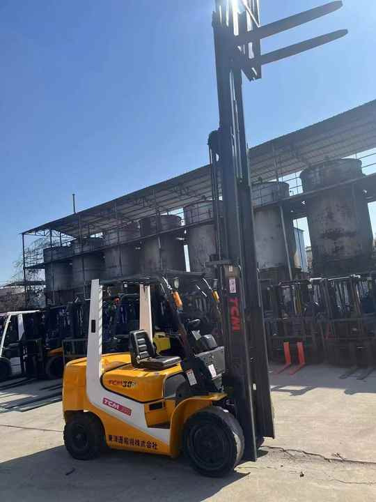 Very Good Condition and Cheap Price 3 Tonne TCM Forklift Run Performance TCM30 Forklift for Sale - Περονοφόρο όχημα: φωτογραφία 4 Very Good Condition and Cheap Price 3 Tonne TCM Forklift Run Performance TCM30 Forklift for Sale - Περονοφόρο όχημα: φωτογραφία 4