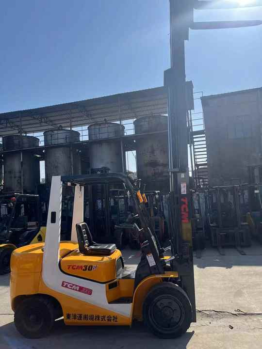 Very Good Condition and Cheap Price 3 Tonne TCM Forklift Run Performance TCM30 Forklift for Sale - Περονοφόρο όχημα: φωτογραφία 5 Very Good Condition and Cheap Price 3 Tonne TCM Forklift Run Performance TCM30 Forklift for Sale - Περονοφόρο όχημα: φωτογραφία 5