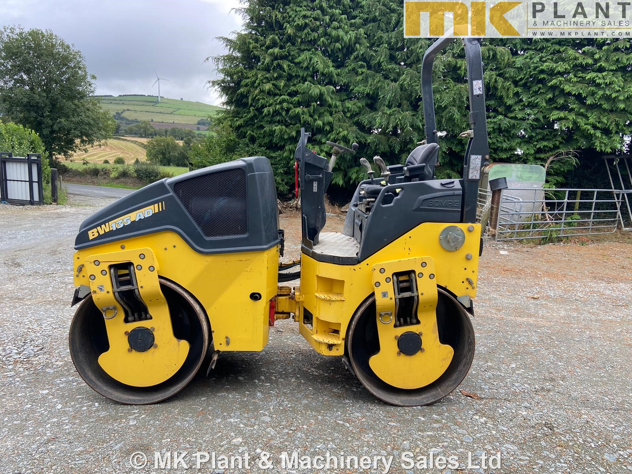 BOMAG BW135AD-5 - Οδοστρωτήρας: φωτογραφία 4 BOMAG BW135AD-5 - Οδοστρωτήρας: φωτογραφία 4