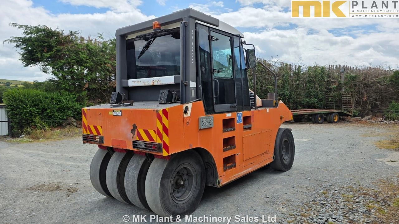 BOMAG BW24R (Stavostroj VP2400 / Ammann AP2400) - Πνευματικός οδοστρωτήρας: φωτογραφία 3 BOMAG BW24R (Stavostroj VP2400 / Ammann AP2400) - Πνευματικός οδοστρωτήρας: φωτογραφία 3