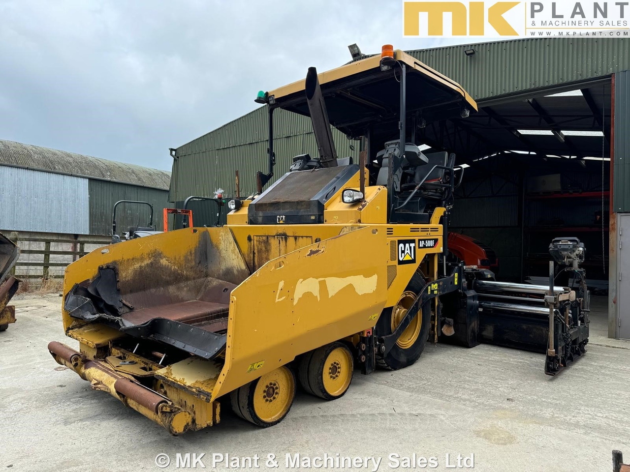CATERPILLAR AP500F - Διαστρωτήρας ασφάλτου: φωτογραφία 2 CATERPILLAR AP500F - Διαστρωτήρας ασφάλτου: φωτογραφία 2